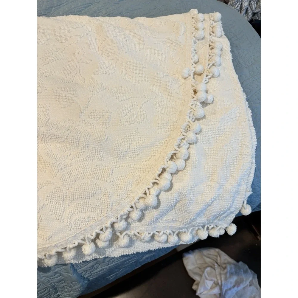 Vintage White Ivory Chenille Bedspread Queen S Raised Rose Floral Pom Pom Fringe